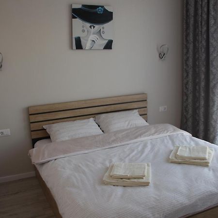 Апартаменты Lowcost Tryp Орадя Экстерьер фото
